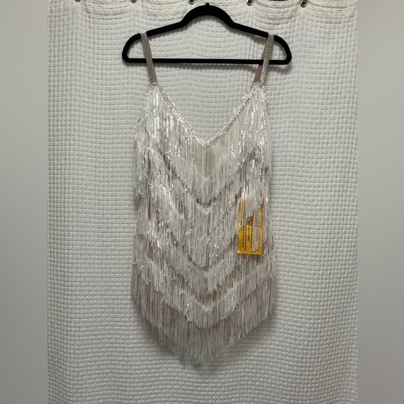 NWT Bronx and Banco Barbie Blanc Fringe V-Neck Mini - reception dress - Size S - Picture 11 of 16
